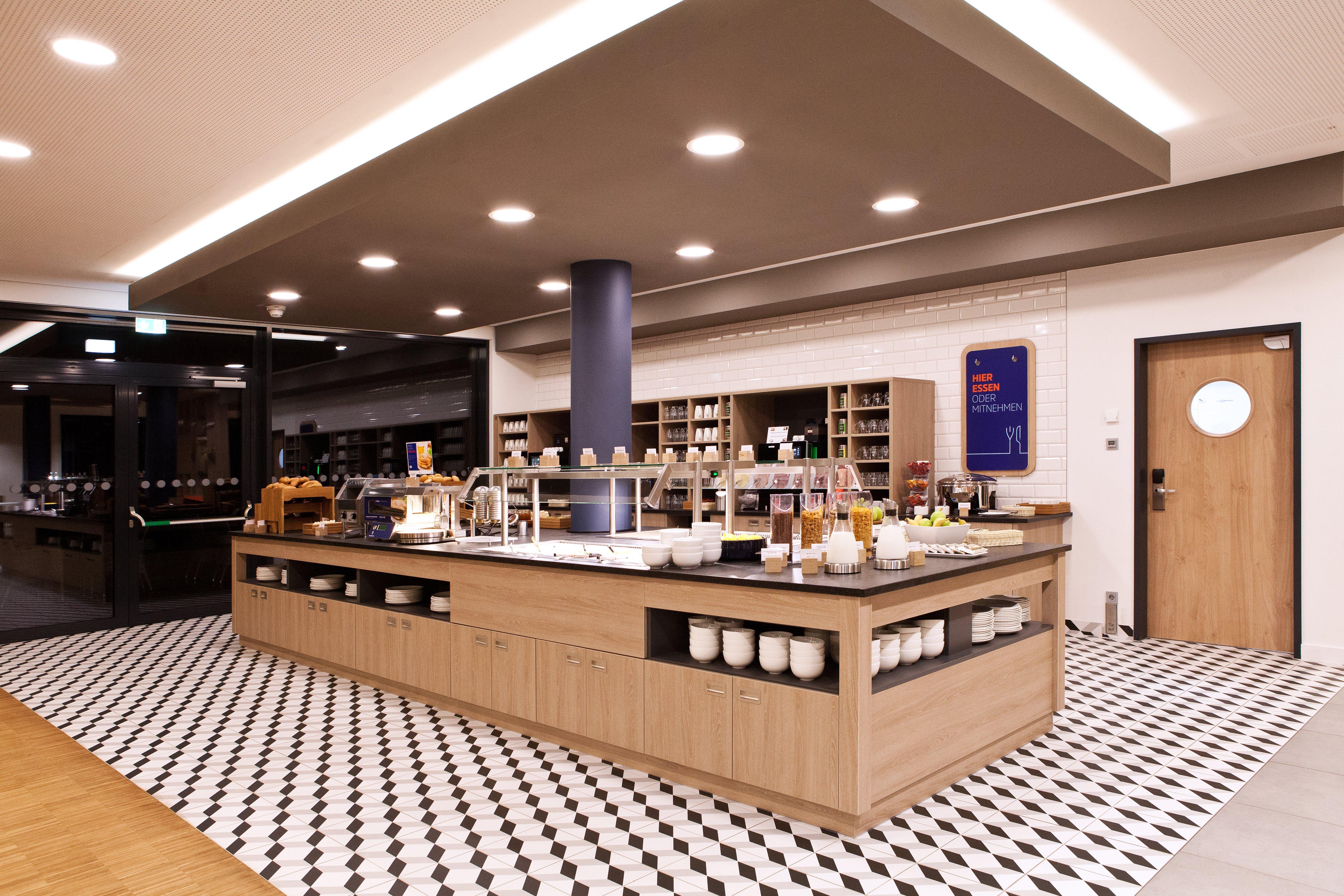 Holiday Inn Express - Lustenau Εξωτερικό φωτογραφία